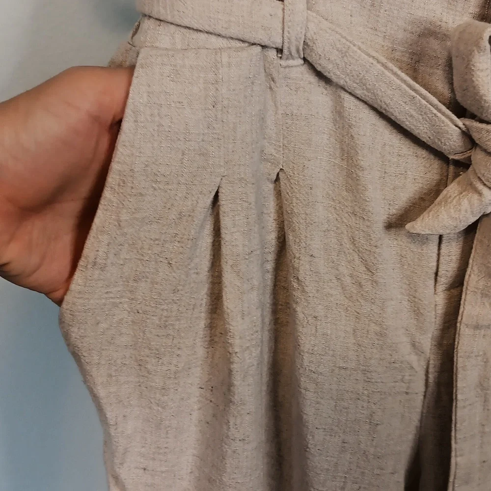 b.young Beige Linen Blend Paper Bag Shorts - Picture 3 of 11